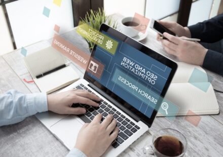 디지털 트랜스포메이션 아웃소싱: 효과적 활용과 주의점