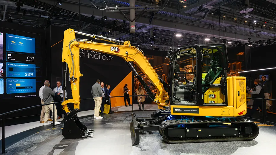 caterpillar cat excavator at ces