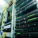 멀티클라우드 vs 하이브리드 서버 랙 데이터센터