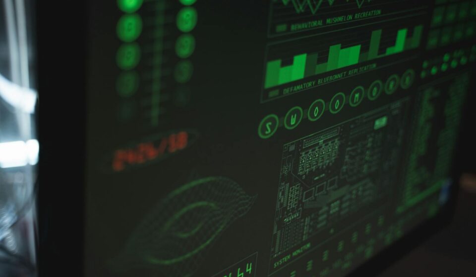 SIEM SaaS 비교 대시보드 모니터링 화면