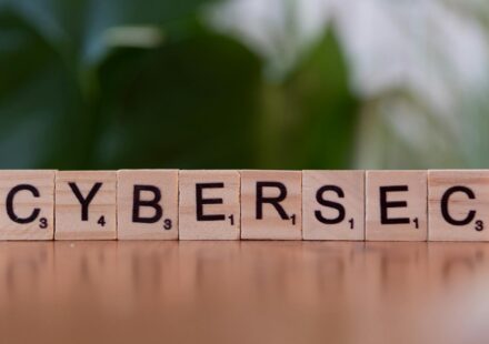 WAF DDoS 방어 서비스 비교 2026 — Cloudflare AWS Azure GCP 구성 개요